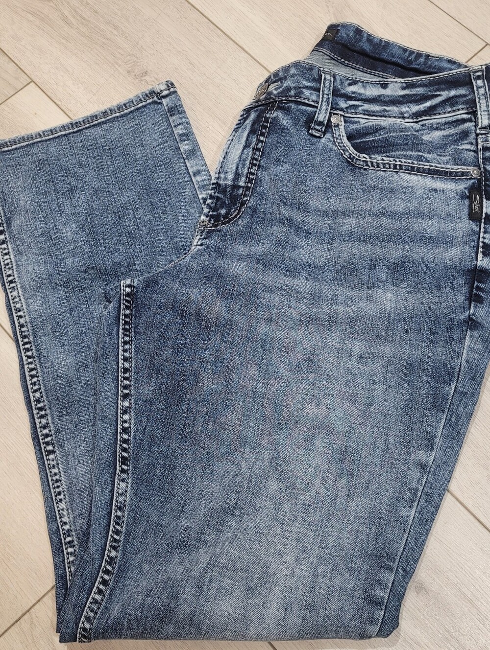 Silver Jean Co Women's Suki Straight Leg 5-Pocket Stretch Denim Jeans 14 Blue